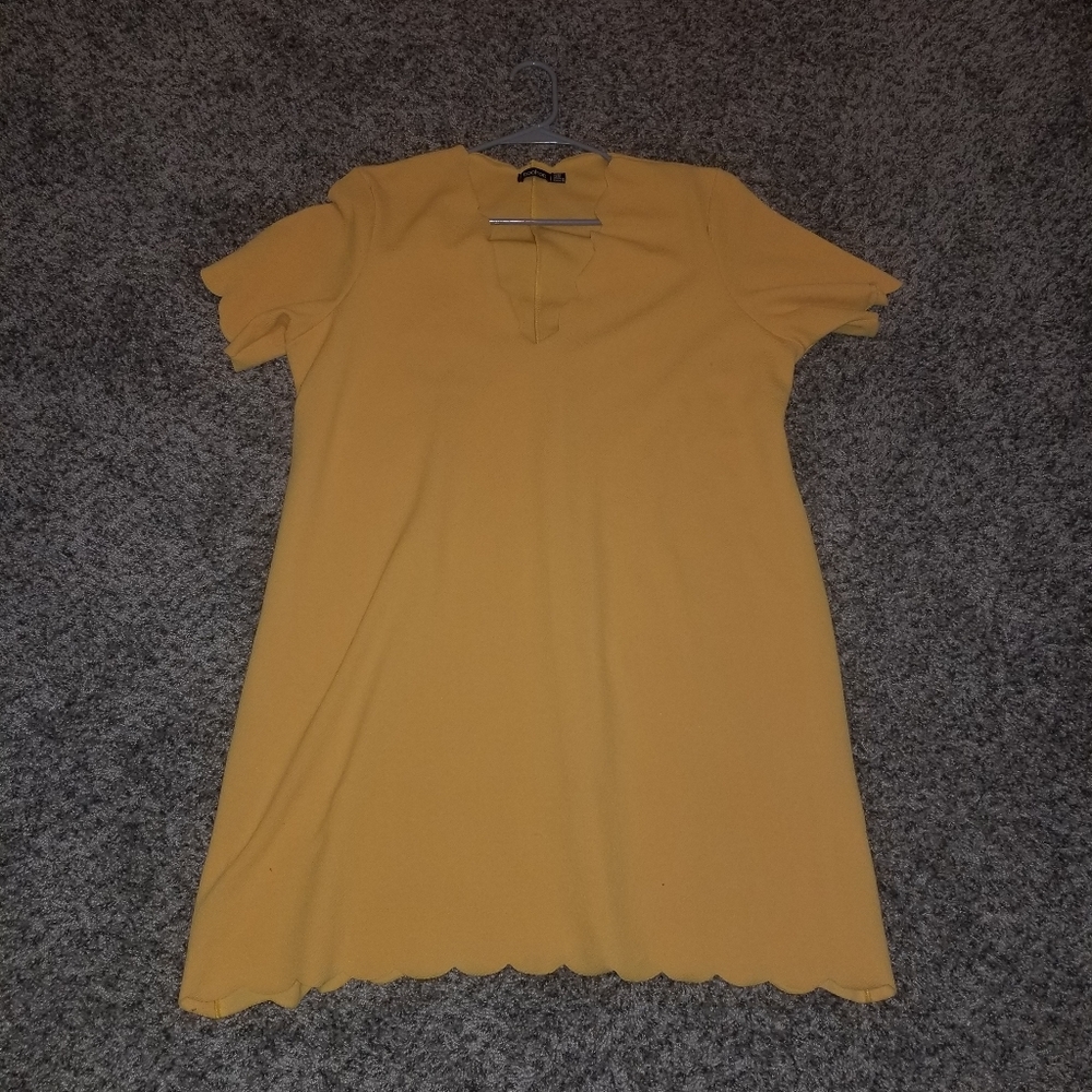 Yellow dress
